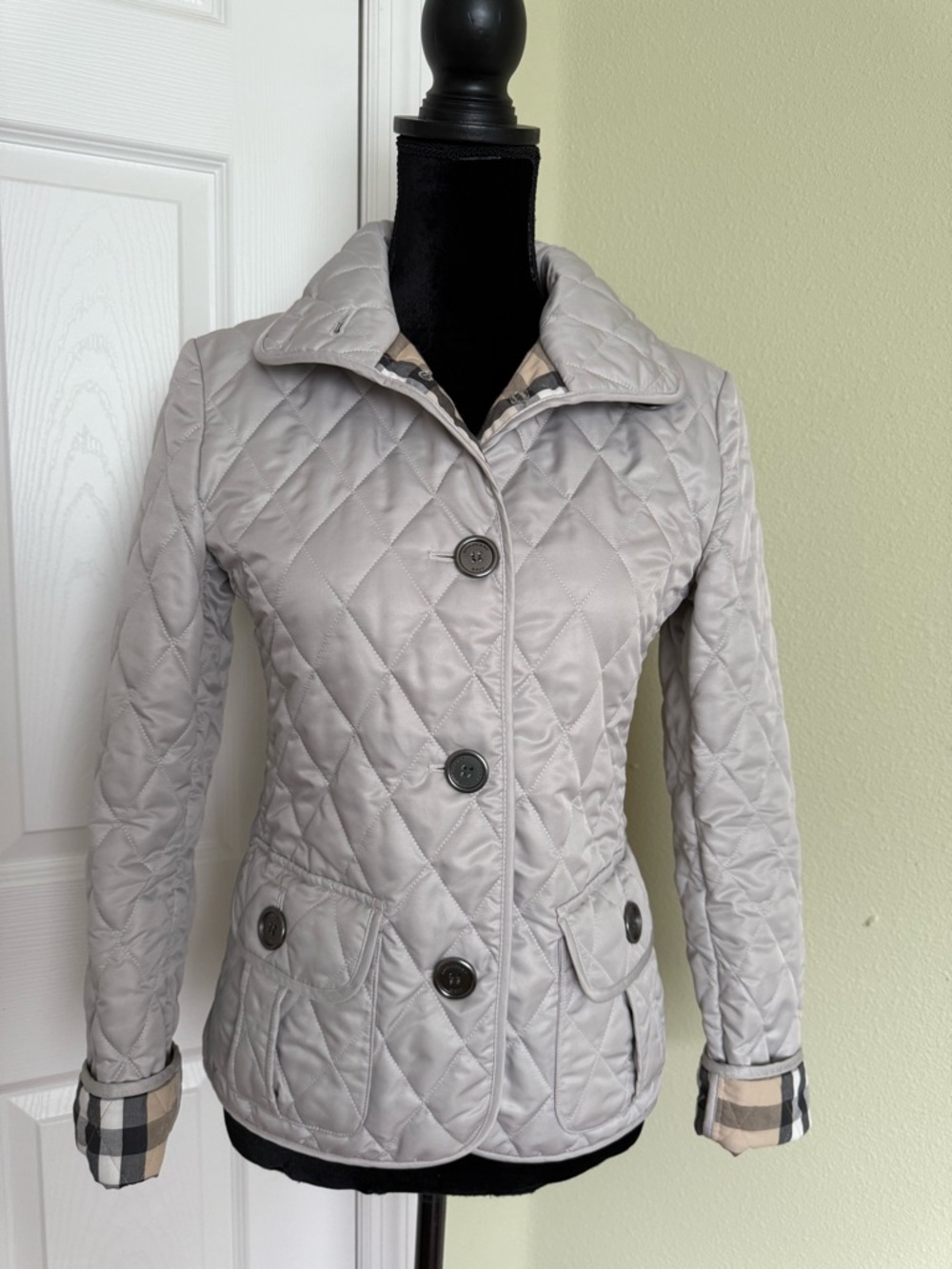 EUC BURBERRY BRIT Quilted Jacket Coat Nova Check Lined